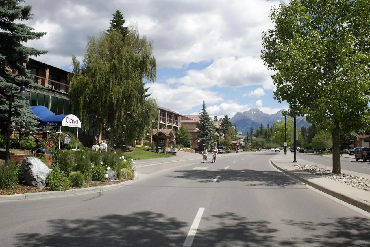 Szálloda High Country Inn Banff